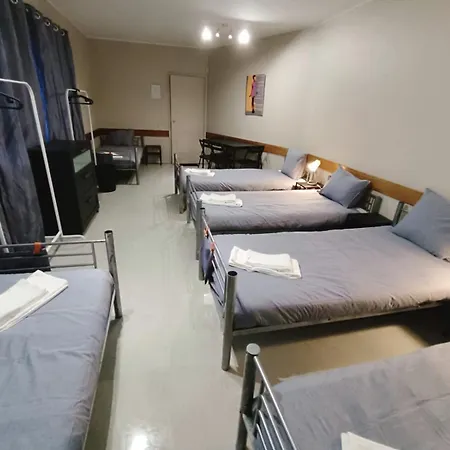 בית הארחה Downtown Private Roomiv Batalha