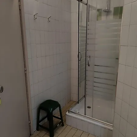 Downtown Private Roomiv Batalha *